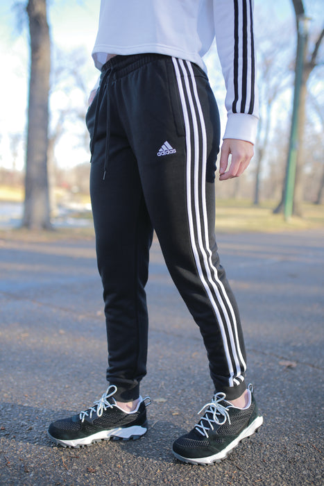adidas Originals 3-Stripes Leg Sweat Pants - White | adidas Canada